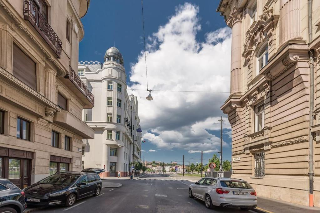 Parlament Panorama Luxury Apartman Budapest Exterior foto